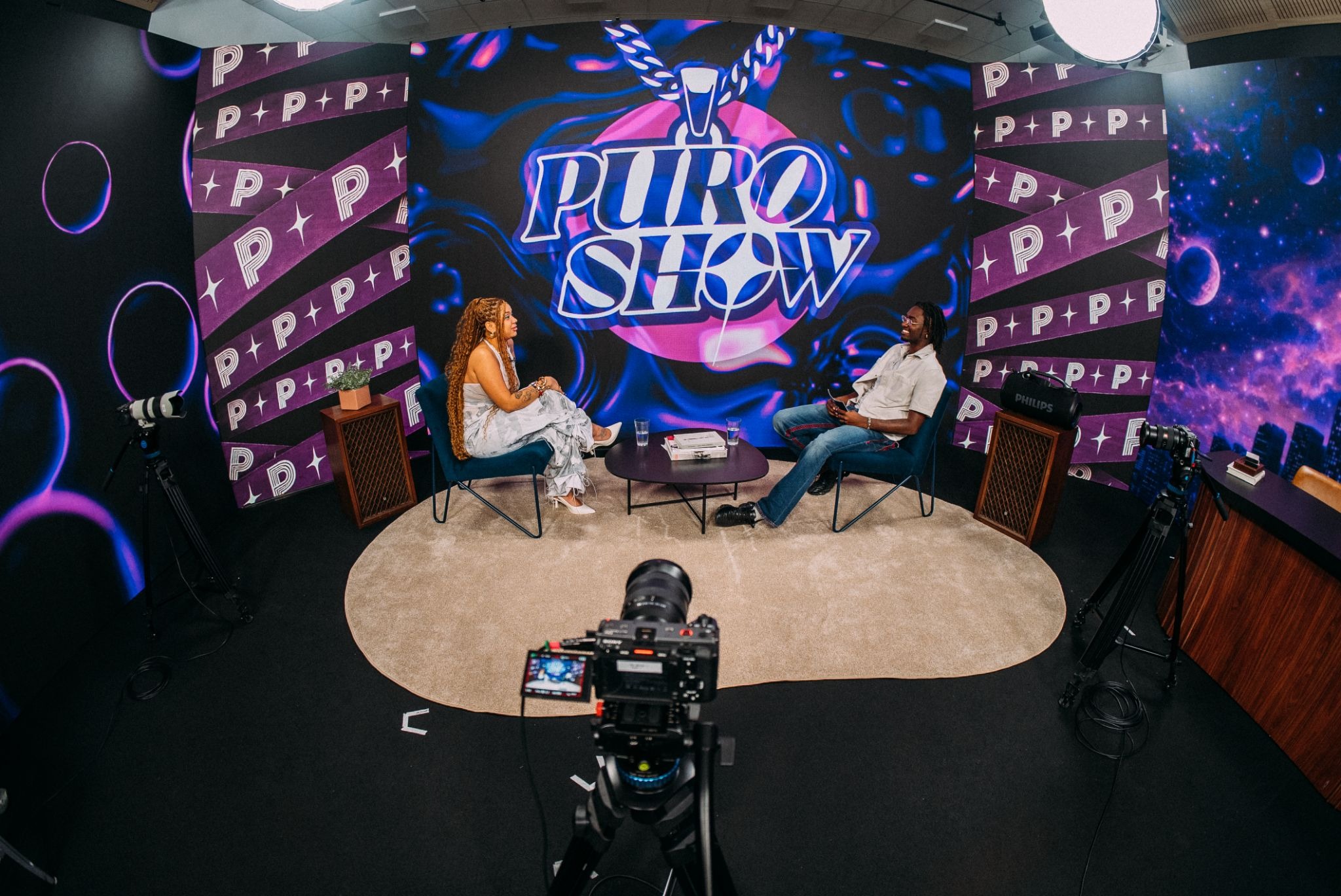 NandaTsunami marca presença no Puro Show da Podpah Records